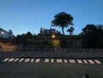 Suffolk Remembers 💛

Last night, the Felixstowe Seafront Gardens were lit with the gentle glow of 5,000 candles, each one a tribute to someone loved and missed.

We were honoured that both Francesco Hair Salon and Fircroft Hairdressing could support such a moving and meaningful event by sponsoring letters in the illuminated suffolk remembers display.

Organised by St Elizabeth Hospice, the evening brought together our community in remembrance – with beautiful live music, heartfelt readings, and an atmosphere filled with warmth and reflection.

So many came together to light candles, share memories, and honour loved ones. It was a moving and meaningful evening that truly captured the spirit of remembrance.

It was truly a night to remember 💛

#suffolkremembers #stelizabethhospice #francescohairsalon #fircrofthairdressing #inmemory #communitysupport #felixstoweseafront #lightingtheway @stelizabethhospice
